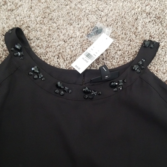 Black shirt - Picture 2 of 3